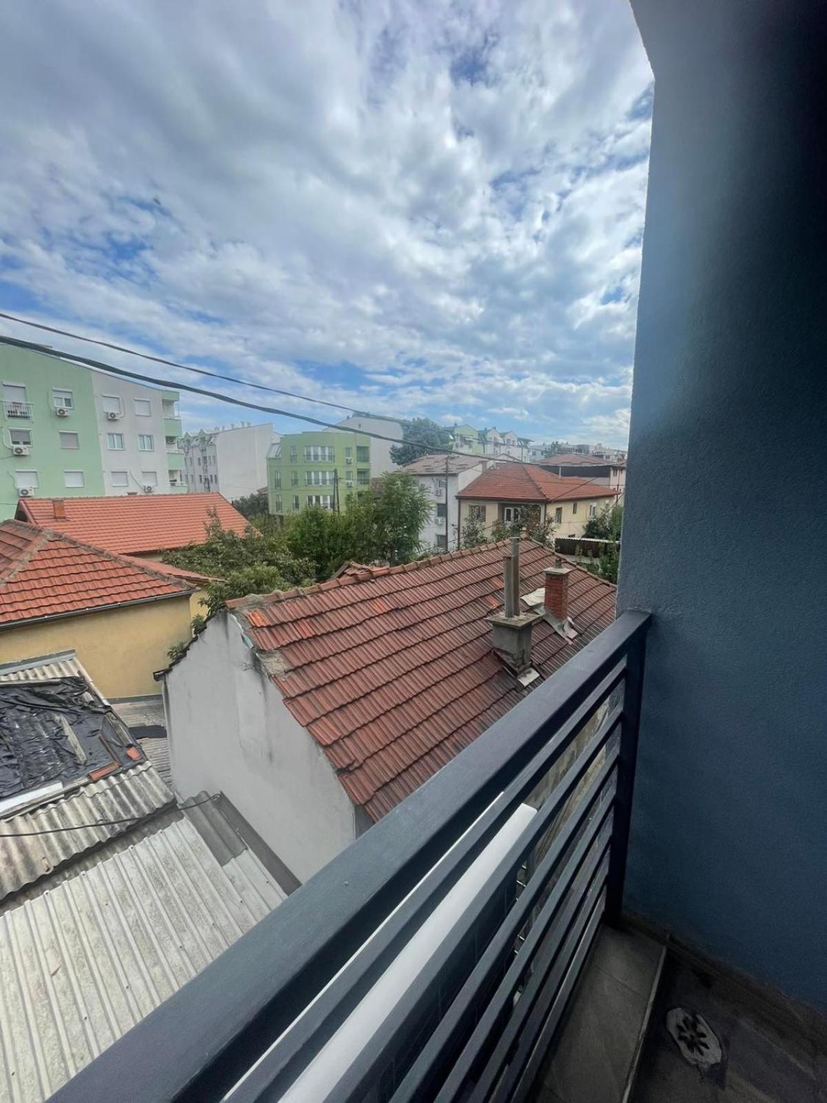 Skopje&joy Flat Апартамент